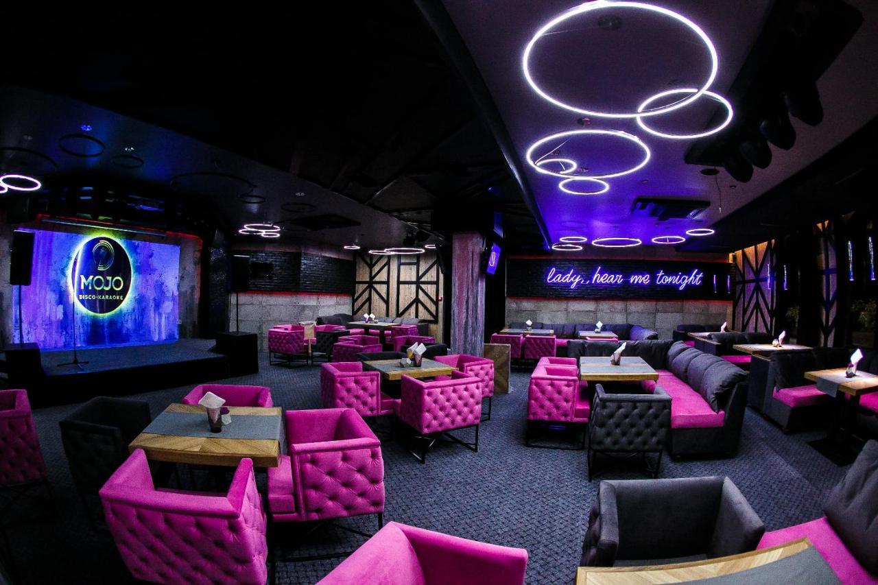 Mojo Boutique Hotel Lutsʼk Exterior foto