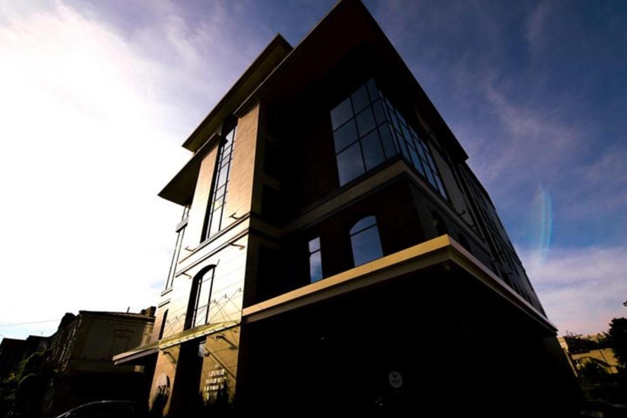 Mojo Boutique Hotel Lutsʼk Exterior foto